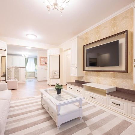 Apartamento Dragos Flat Oradea Exterior foto