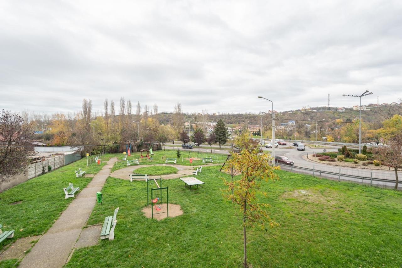Apartamento Dragos Flat Oradea Exterior foto