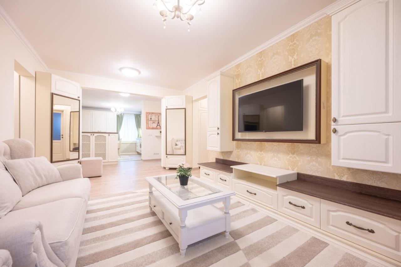 Apartamento Dragos Flat Oradea Exterior foto