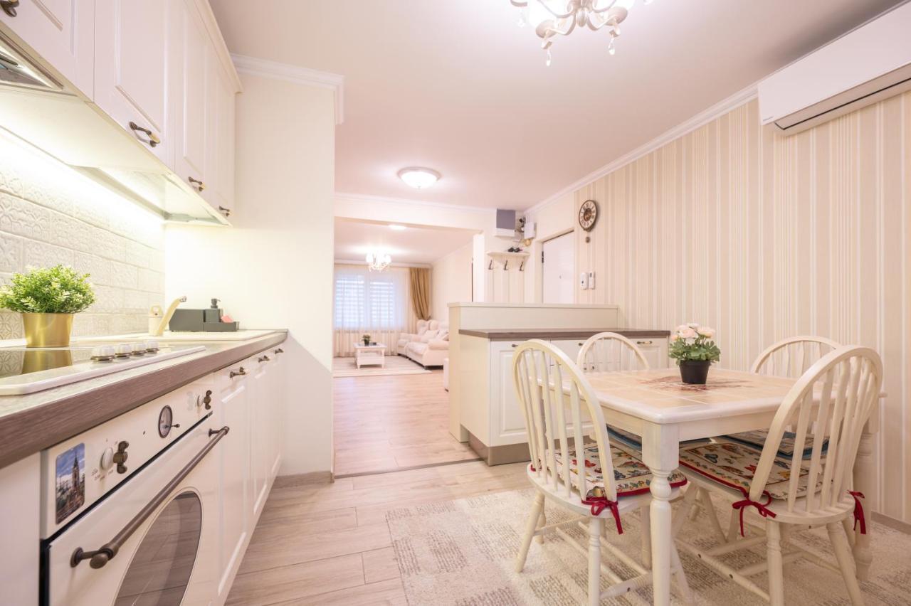 Apartamento Dragos Flat Oradea Exterior foto